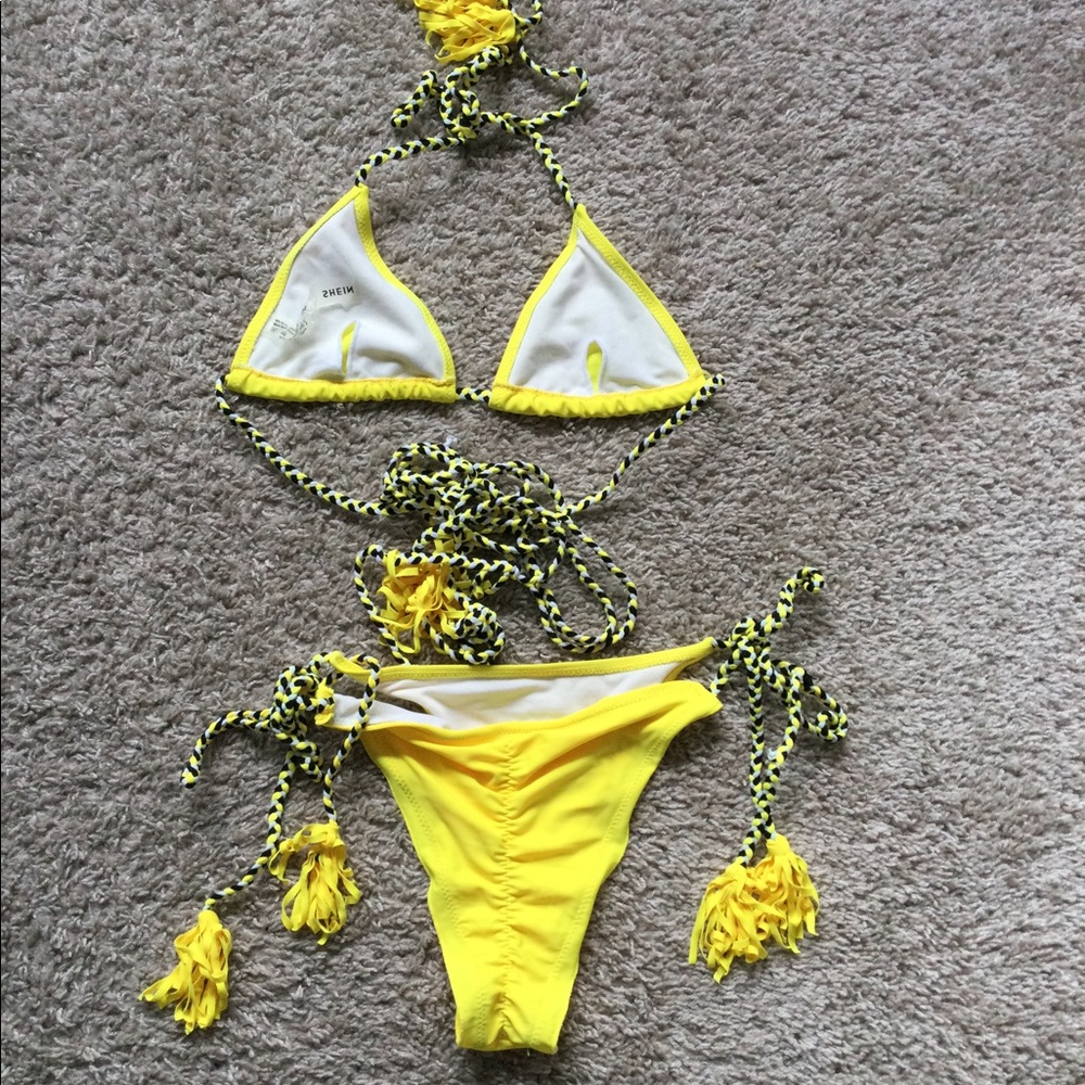 π₯π₯HOST PICπ₯π₯ SHEIN Yellow Frilly Bikini - Picture 4 of 16